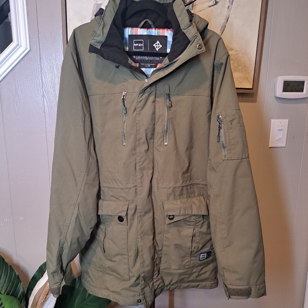 Mens Ripzone Canada Snow Boarding Ski Zippered Magnet Snap Jacket Size Medium